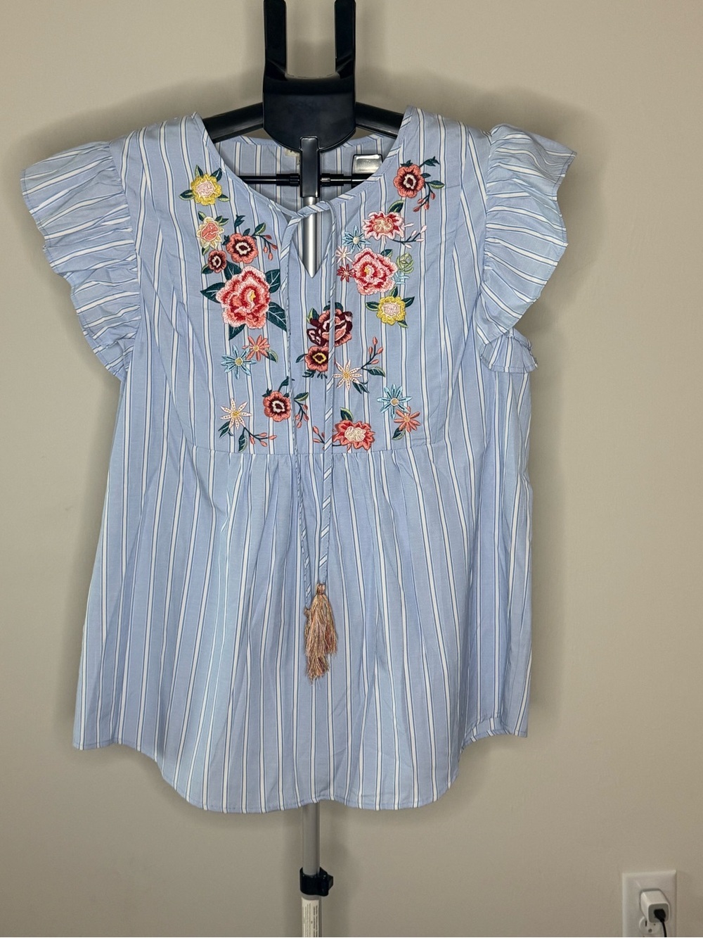 JODIFL Women’s Medium Blue Stripe Embroidered Flutter Sleeve Boho Peasant Top